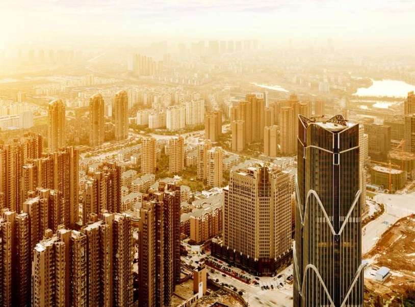 AI Boosts Hong Kong Stocks, Driving Application Surge